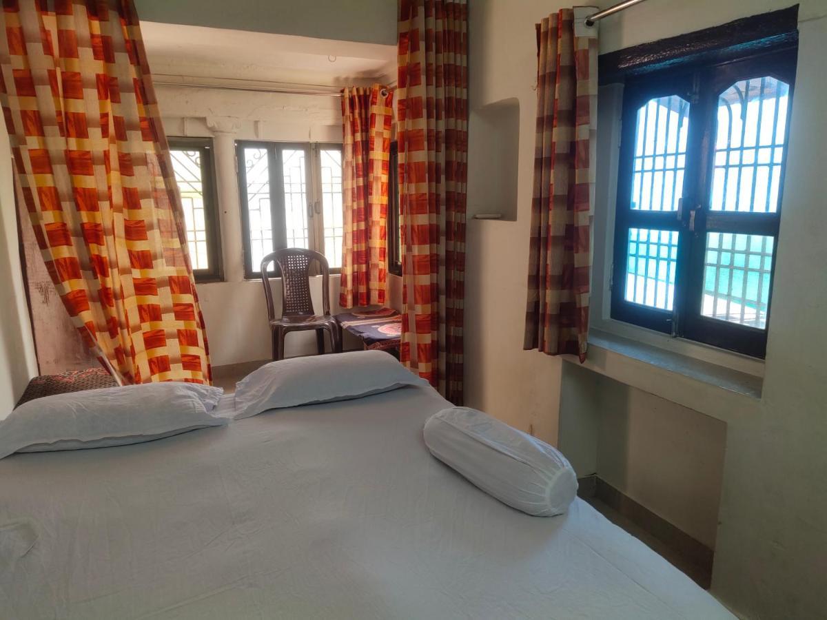 Sunrise Lodge Varanasi Phòng bức ảnh