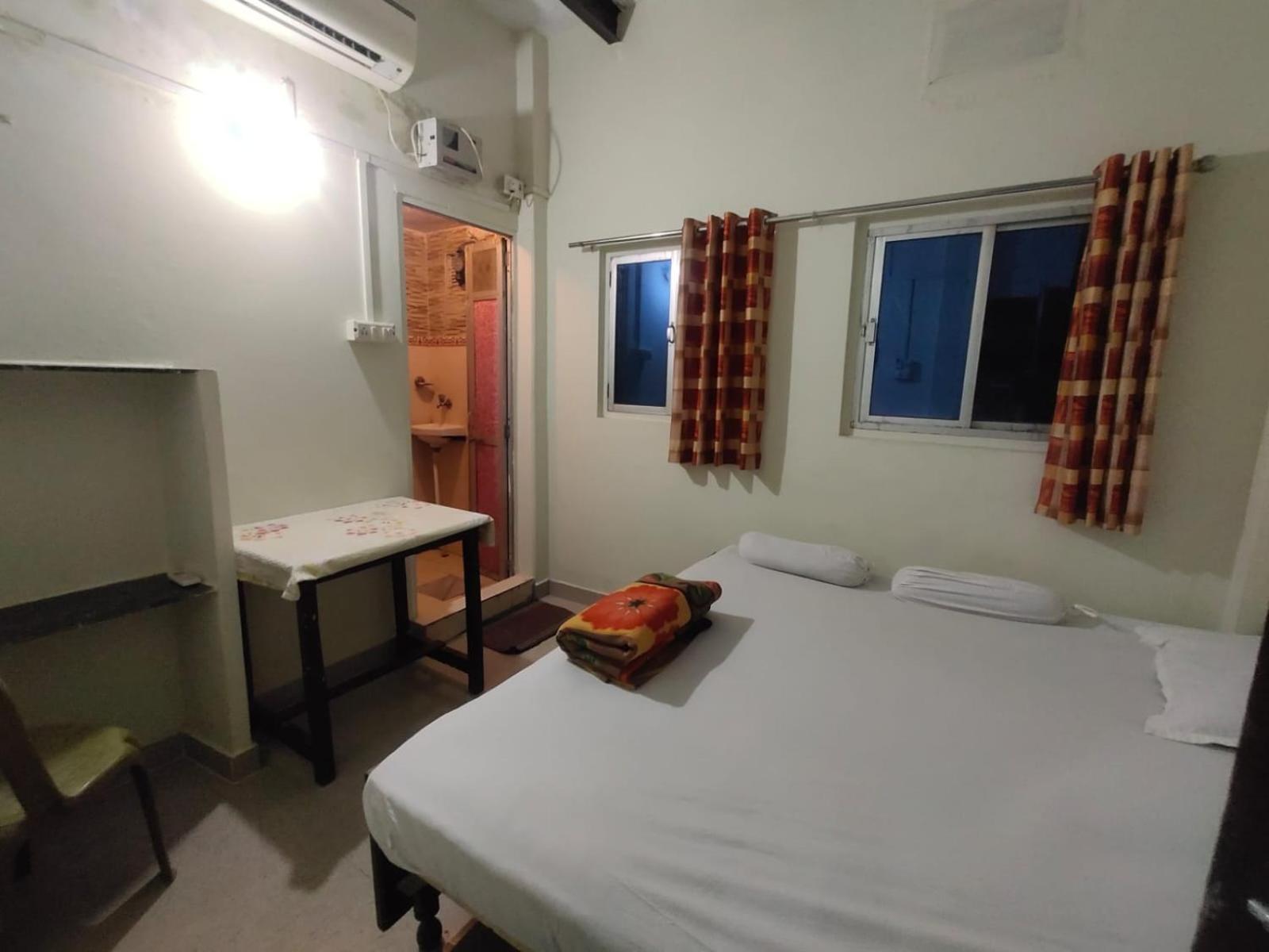 Sunrise Lodge Varanasi Phòng bức ảnh